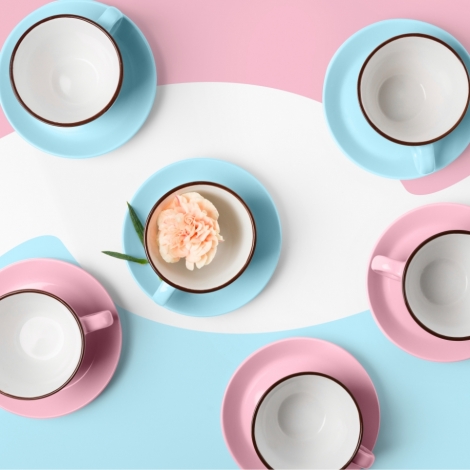 demo-attachment-24-elegant-porcelain-blue-and-pink-cups-on-abstract-PRAGU4T